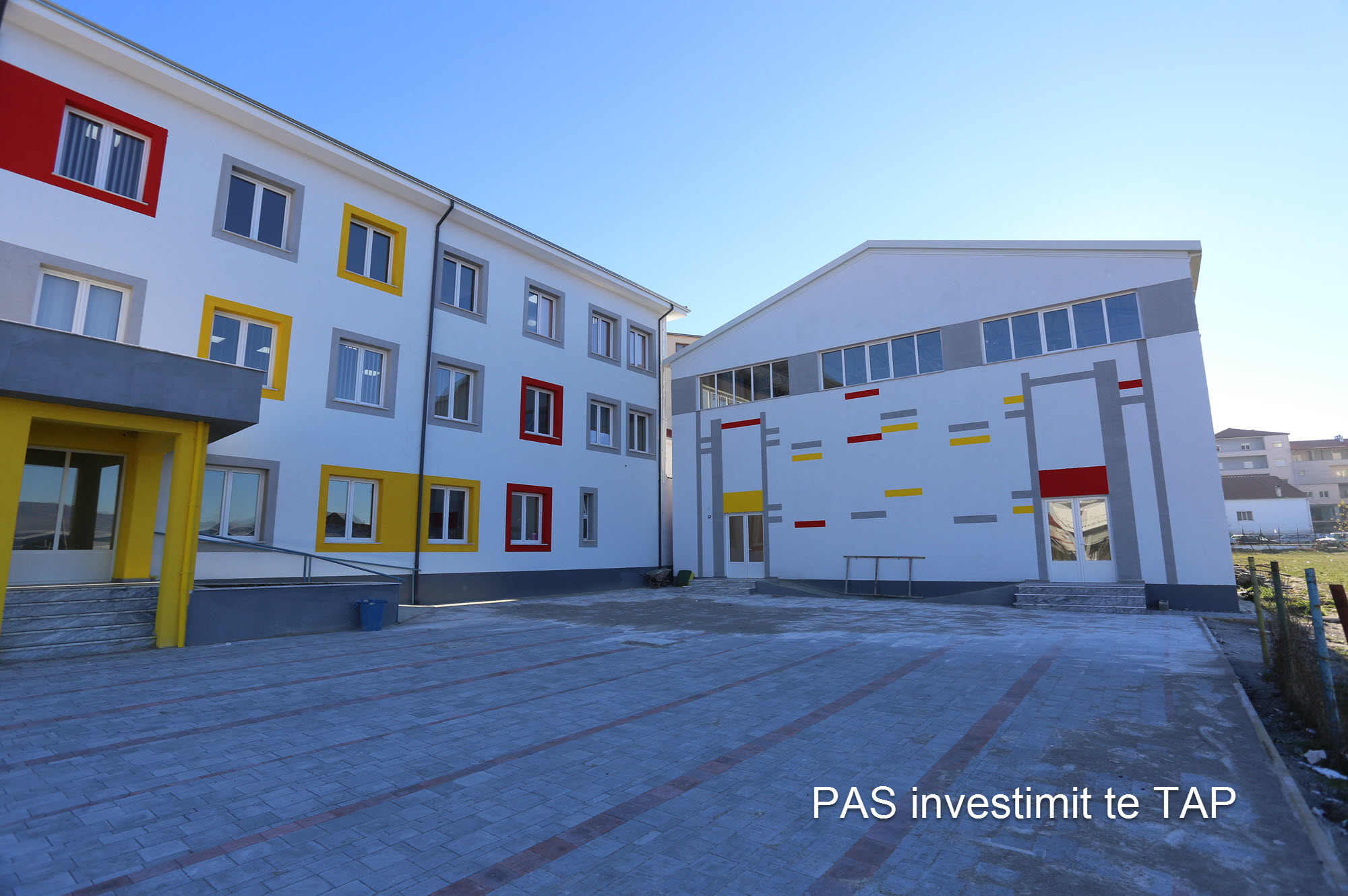 TAP investon rreth 600 000 euro per rikostruksionin e gjimnazit te Bilishtit