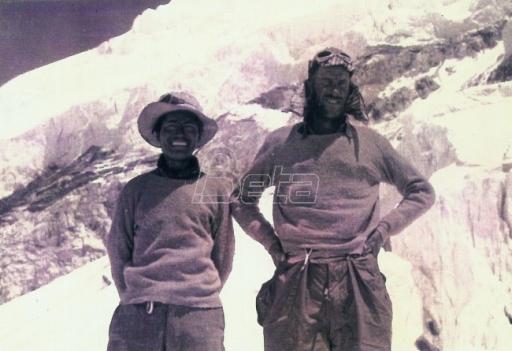 Si sot, më 29 maj, u pushtua për herë të parë Everesti
