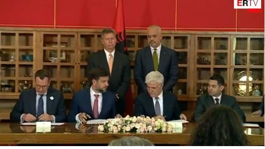 Ekspertë nga SHBA e Gjermania për luftën ndaj pastrimit të parave dhe krimit