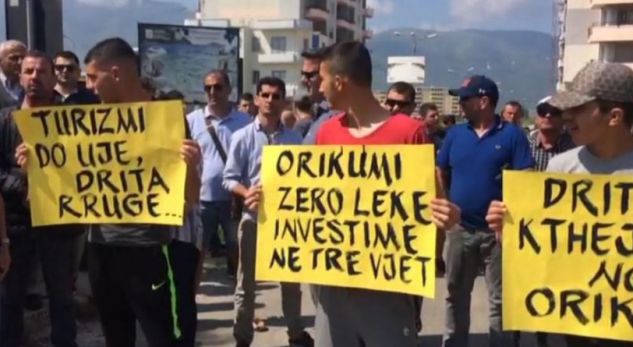 Prag sezoni turistik, Orikumi nuk ka ujë dhe drita