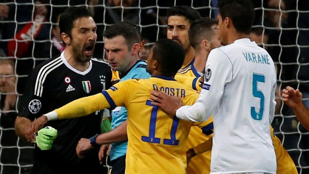 Buffon dënohet me 3 ndeshje nga UEFA për ofendimet ndaj arbitrit Oliver