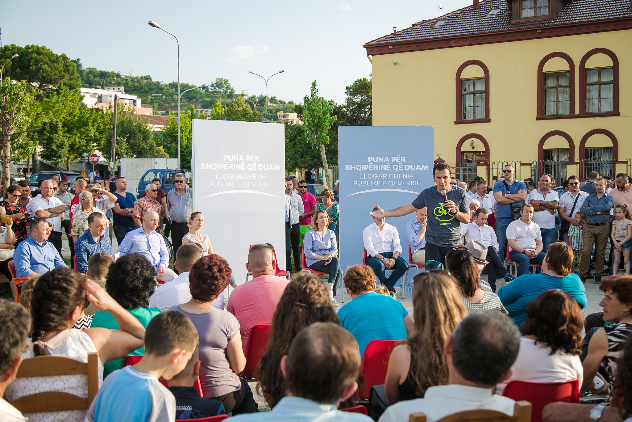 Veliaj: “T’i thuash popullit se meqë qeveris PS s’e dua Evropën, është tradhti kombëtare”!