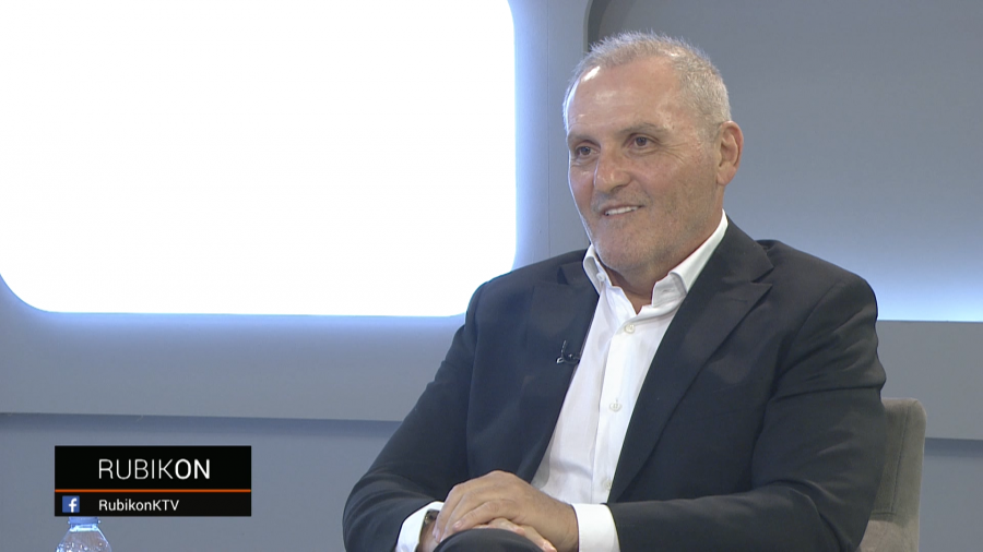 Veton Surroi kundër Thaçit si lider në negociatat me Serbinë