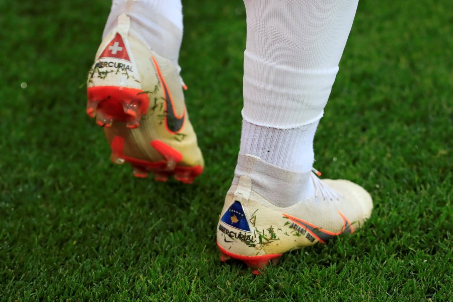 FIFA refuzoi ankesën serbe për këpucën e Shaqirit me simbol të Kosovës