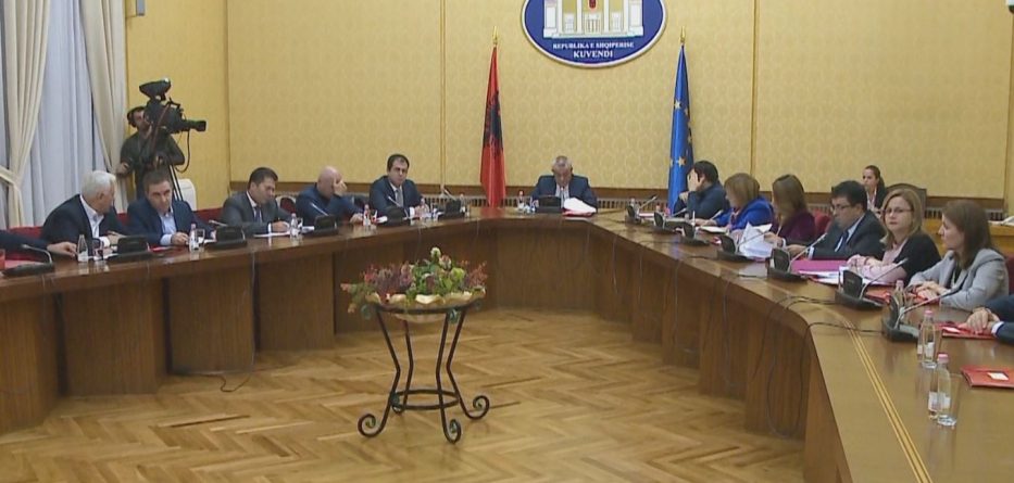 Ngërçi politik nuk prek reformën zgjedhore, PS-PD vazhdojnë punën