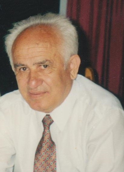 Ndahet nga jeta në moshën 86-vjeçare shkrimtari dhe dramaturgu Loni Papa