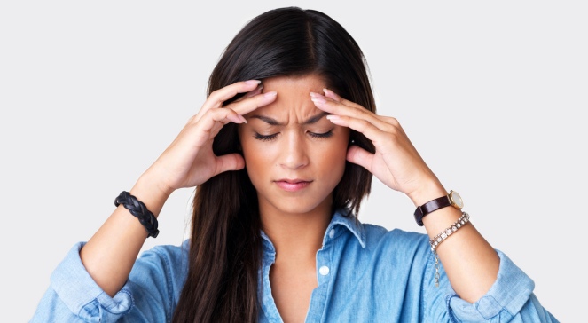 Njihuni me shenjat që tregojnë se vuani nga migrena