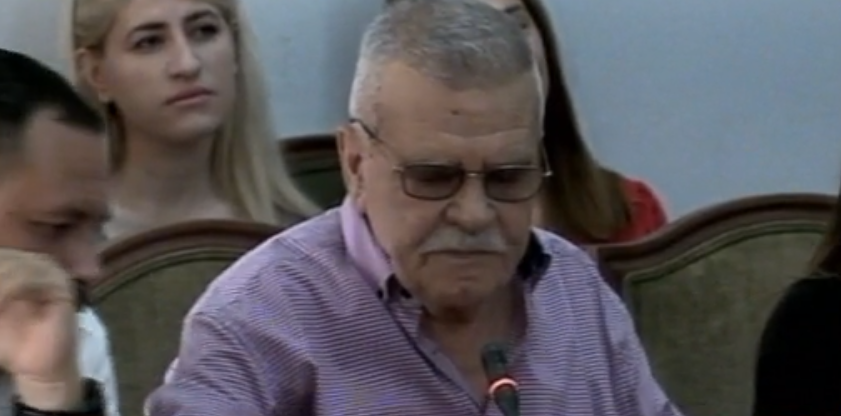 Ndrenika në Komisionin e Medias: Ka 20 vjet që tentohet të grabitet trualli i Teatrit!