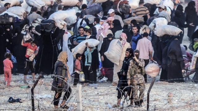 Emigrantët/ Në 3 muaj 600 refugjatë nga Siria, Irani dhe Pakistani në Shqipëri!