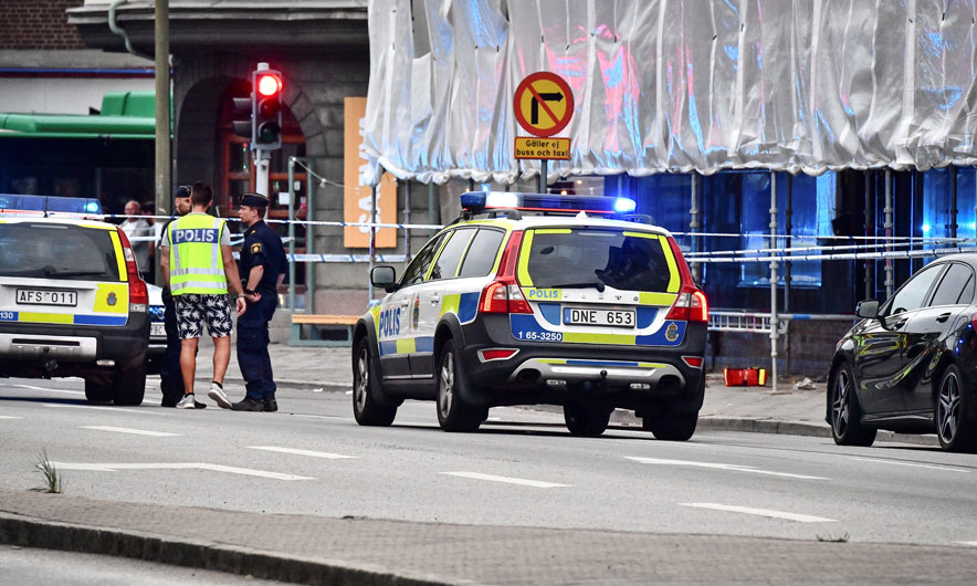 Panik në Suedi, një person hap zjarr ndaj tifozëve, 5 të plagosur