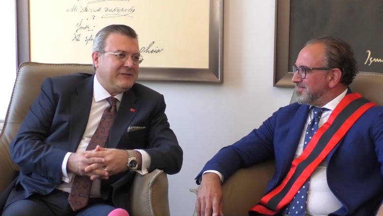 Aeroporti i Vlorës, ambasadori turk: Në fazën e parë, 1 mijë të punësuar