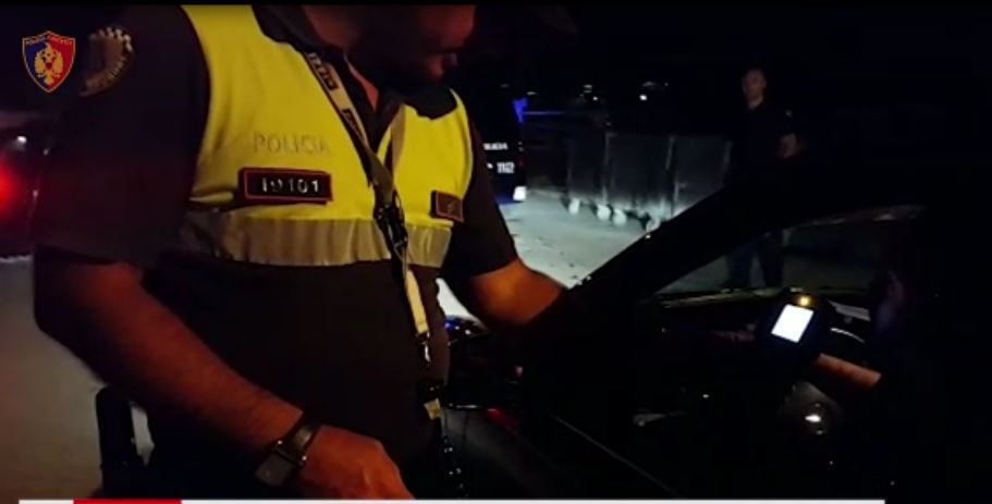 Të dehur dhe pa patentë, 9 shoferë të arrestuar në Durrës gjatë fundjavës