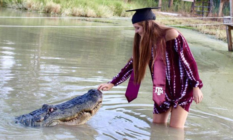 Studentja ka mik të veçantë…aligatorin gjigant
