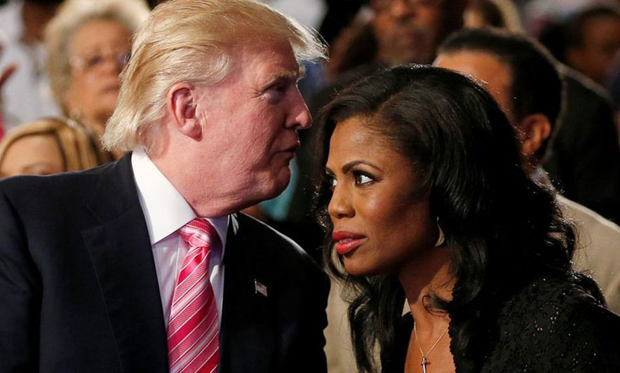 Trump në telashe, ish-këshilltarja ka regjistruar bisedën telefonike me presidentin