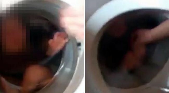 VIDEO/ Burri fut 2-vjeçarin në lavatriçe dhe tallet me të, pastaj i jep cigare