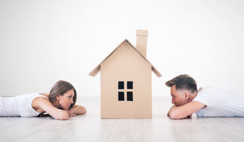 Për çfarë i shpenzojnë paratë familjet e reja? Kategoritë ku “nuk e mbajnë dorën”