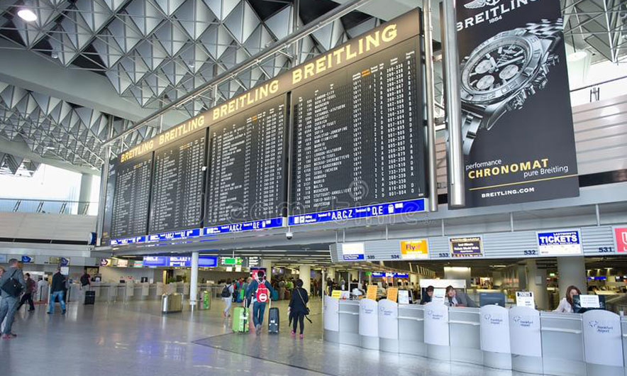 Evakuohen pasagjerët në aeroportin e Frankfurtit, persona të paautorizuar në zonën e sigurisë