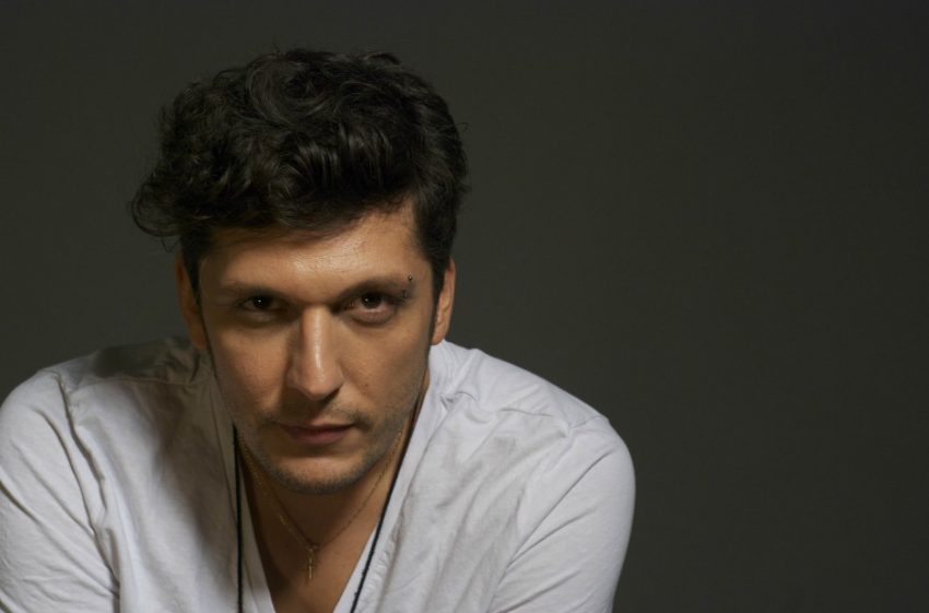 Ermal Meta, kundër Salvinit për refugjatët: Sot bota vuan dhe kërkon shpëtim!