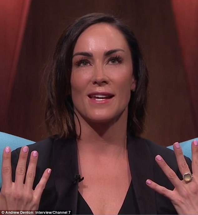 FOTOT/ U përdhunua për 15 muaj me rradhë, gazetarja rrëfen tmerrin