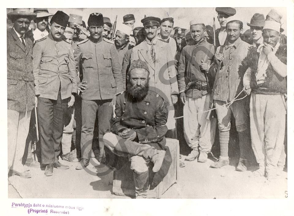 FOTOT/ 103 vjet më parë, kur Haxhi Qamilin e varën në Durrës