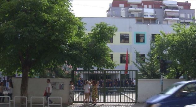 Publikohet data, ja kur nisin regjistrimet në shkollat e mesme