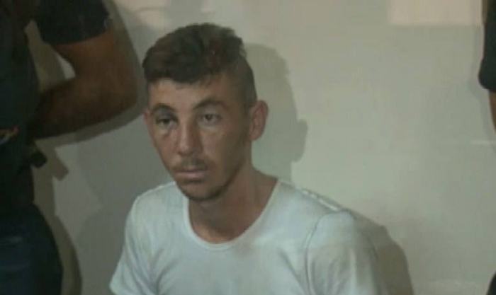 VIDEO/ Gazetarët përplasen me monstrën:  Pse i vravë ore? Fol, se u tregove trim i madh atje