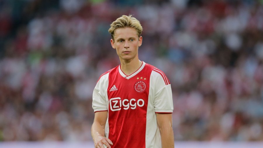 Rasti De Jong/ Ajax fikson çmimin e lojtarit