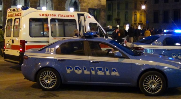 Shqiptari kapet mat duke vjedhur, do t’i shpëtojë policisë dhe hidhet nga ballkoni