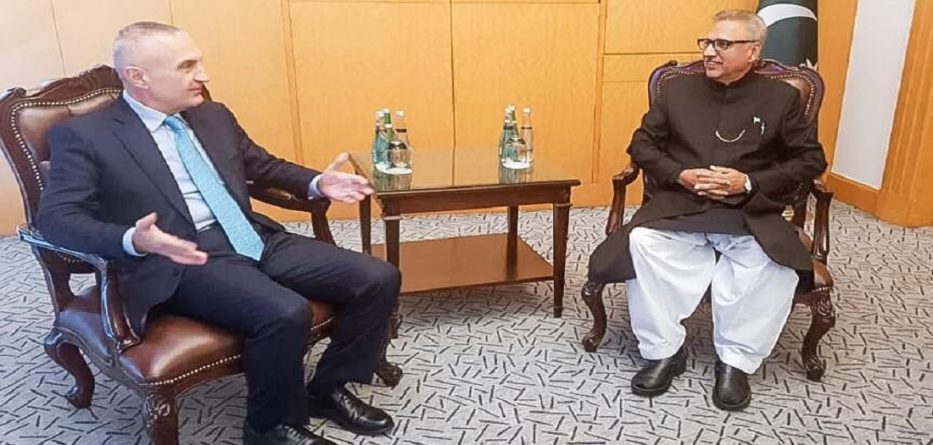 Meta takohet me Presidentin e Pakistanit