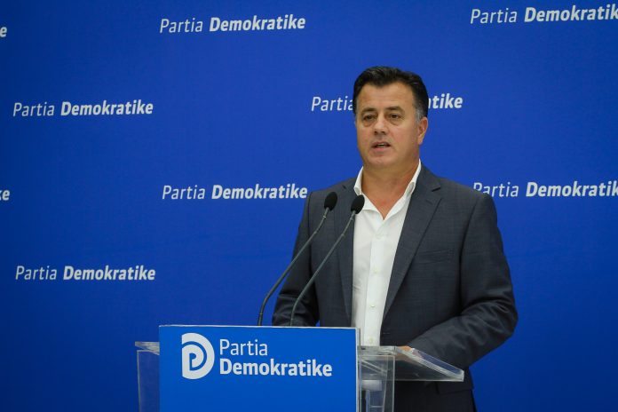 “Kamerat e Komisariatit të Fushë-Krujës tregojnë të vërtetën”