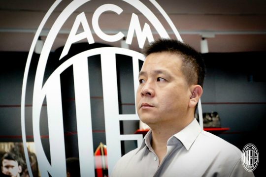 Kinezët e Milanit negociuan për Ronaldon edhe pse nuk dinin si të siguronin paratë