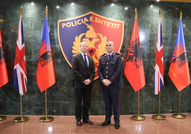 Veliu pret delegacionin britanik: Luftë krimit të organizuar dhe trafiqeve!
