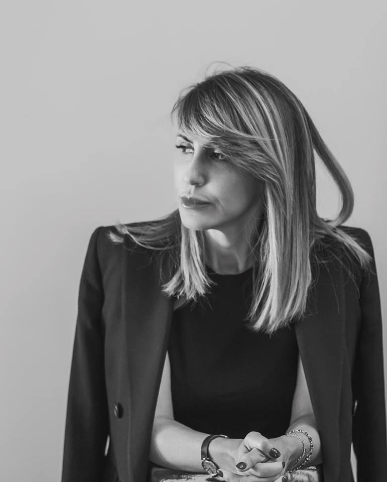 Kur bëhet fjalë për vajzat e gratë, le të mendojmë më gjatë