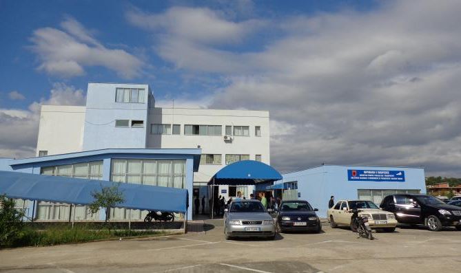 Dorëheqja e Arben Isarajt, ja kush emërohet në krye të Transportit Rrugor