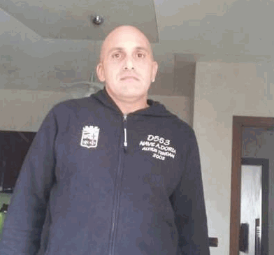 Nuk pranon ndarjen nga gruaja, burri i vë flakën shtëpisë, vdes djali