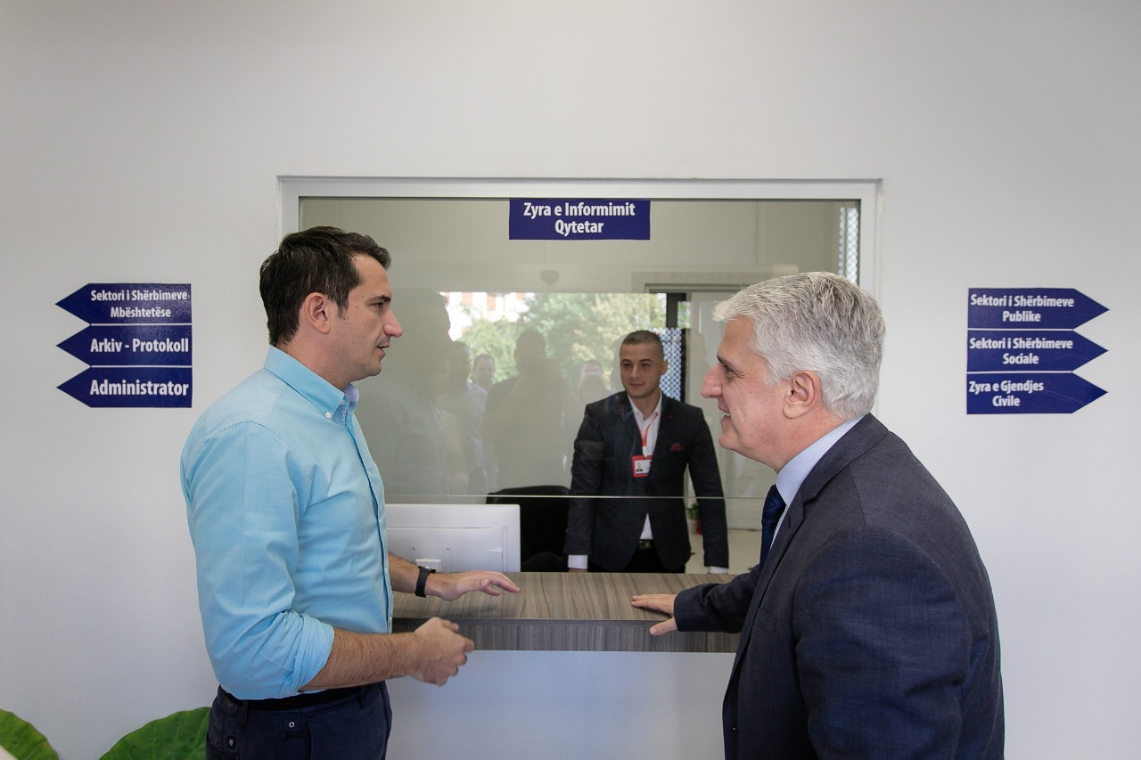 Majko, krah Veliajt: Po transformon edhe periferinë e Tiranës