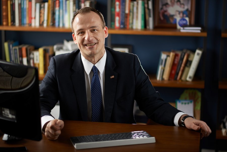 Kosovari Vedat Gashi, konkurron për Asamblenë e New York