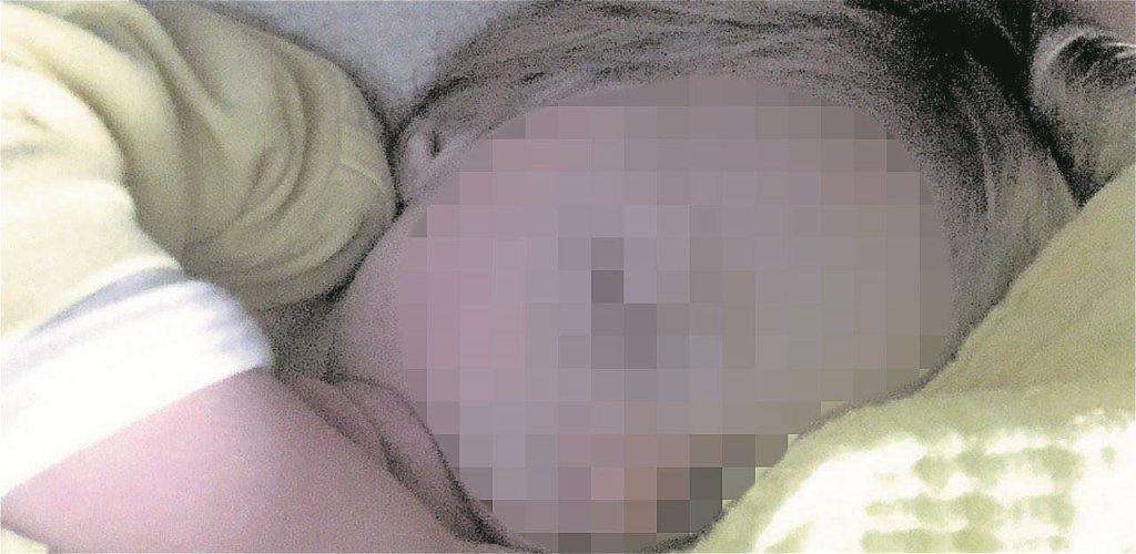 E mitura gjendet e vdekur, prindërit e fshehën në valixhe