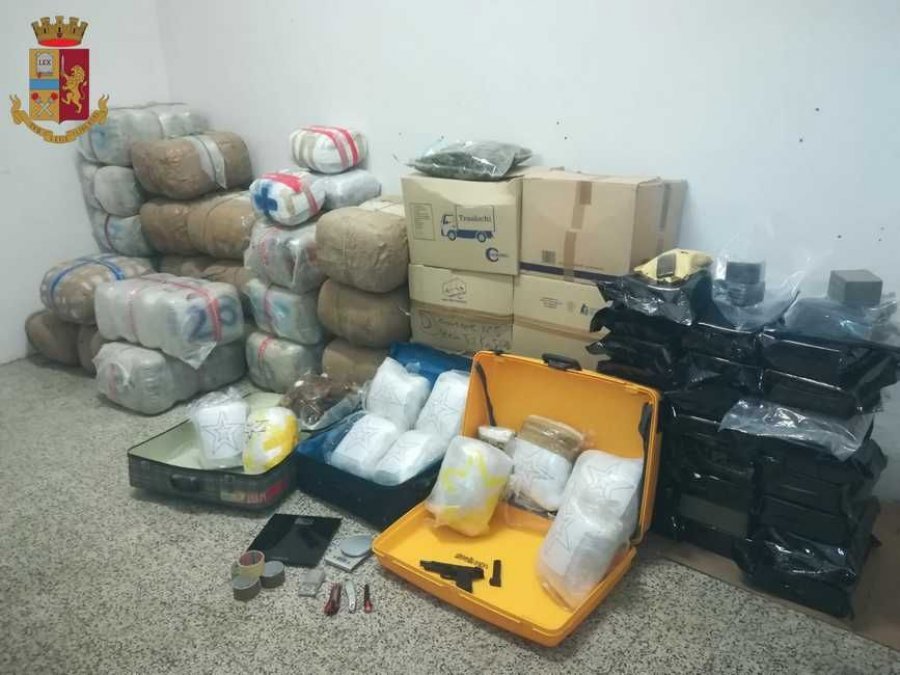 Pranga ‘baronit’ shqiptar në Itali, kapet me dy milionë euro drogë