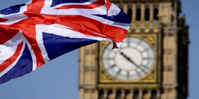 Brexit trondit ekonominë britanike, largohen kompanitë e mëdha dhe bankat