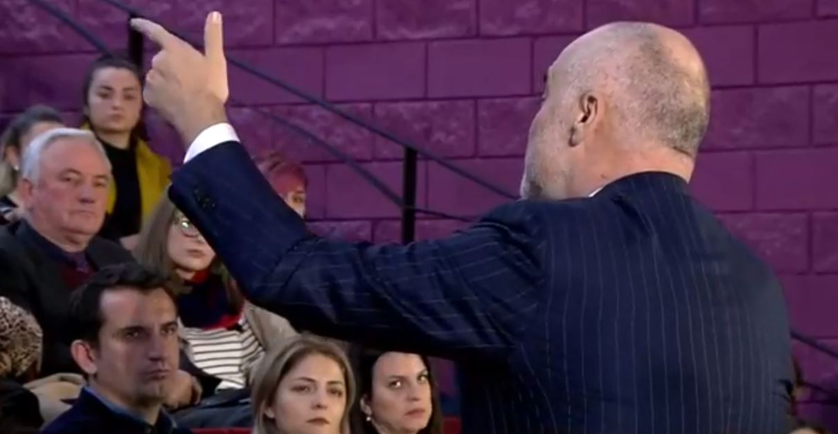 Rama, pedagogëve: Bëni detyrën, ose do të bashkohem me studentët kundër jush