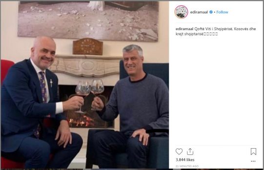 ‘Qoftë ky viti i Shqipërisë dhe Kosovës’, Rama dhe Thaçi trokasin gotat