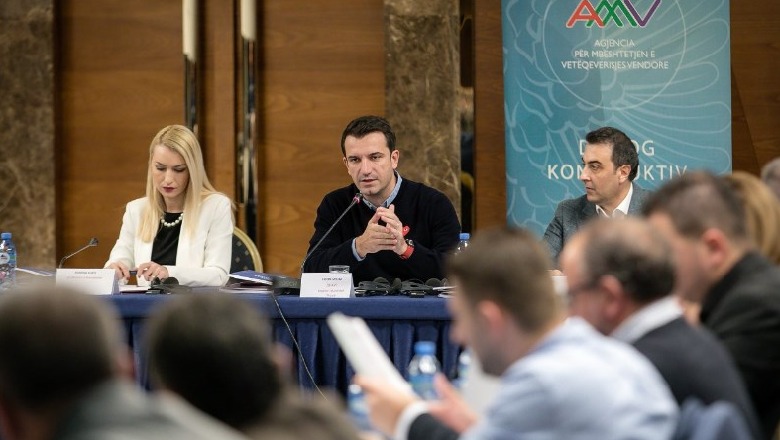 Skema e fushatës për zgjedhjet, Veliaj: Do jetë civile, pa ndotje nga posterat!