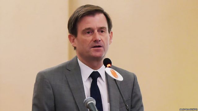 SHBA shkund Kosovën/Pas takimit me zyrtarin amerikan, Thaçi e Haradinaj shfaqen ndryshe