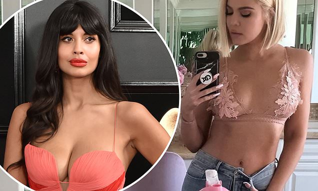 Aktorja i nxjerr “të palarat” Khloe Kardashian