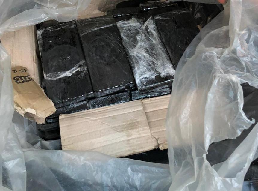 DURRES/ Përgjimet, si u zbulua banda që shiste kanabis çokollatë