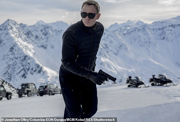 Daniel Craig futet në histori, është aktori që ka luajtur më gjatë James Bond