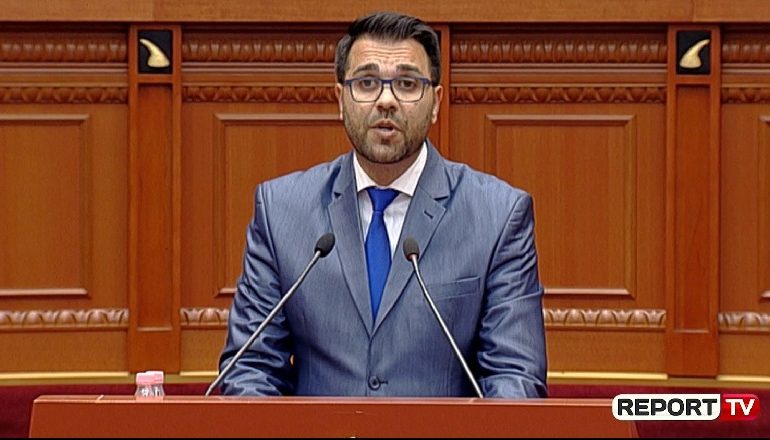 Pas postimit të Berishës, deputeti rom: Jam kërcënuar me jetë, SHBA të më mbrojë!