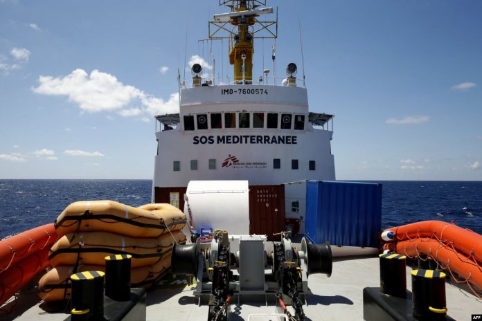 Dhjetëra emigrantë zbarkojnë në Maltë dhe Lampeduza