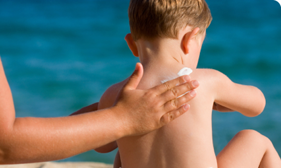 Kujdes/ Kremi kundër diellit i rrezikshëm, ja çfarë ndodh